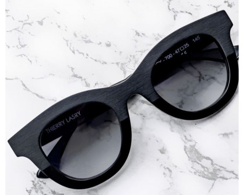 Lunettes de Soleil Thierry Lasry Consistency