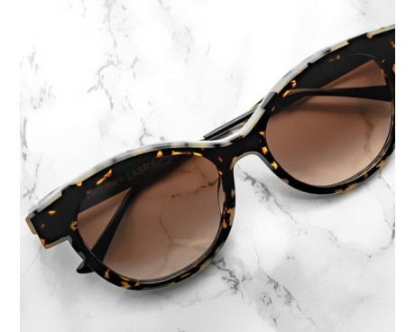 113848-Zonnebril Thierry Lasry Lytchy