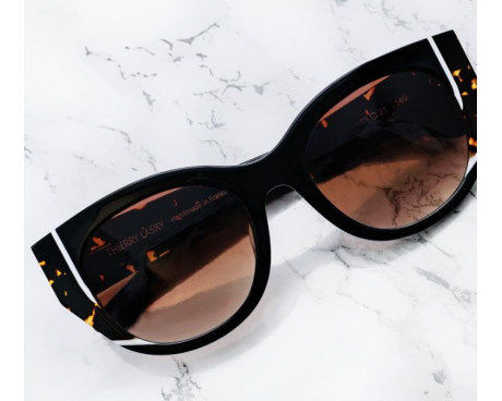 113935-Lunettes de Soleil Thierry Lasry Notslutty