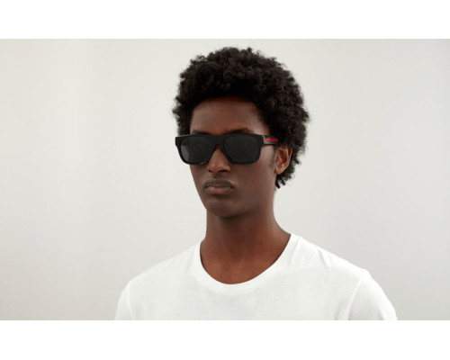 Lunettes de soleil Gucci GG0341S Web