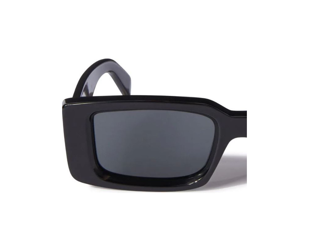 Off-White Arthur Zonnebril | CELINE ROLAND OPTICIEN LUNETIER