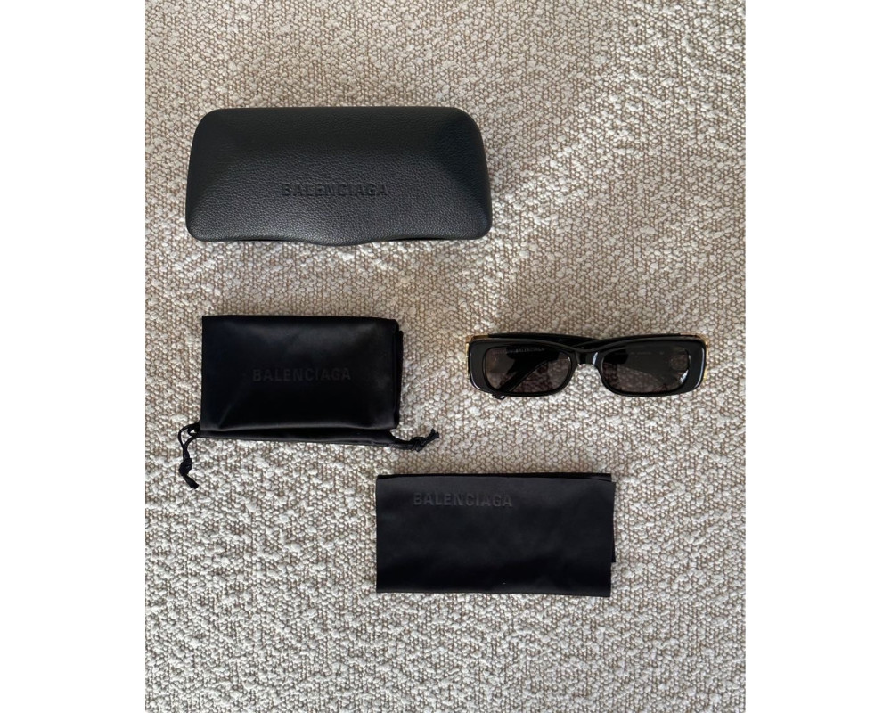Lunettes de soleil Balenciaga Everyday BB0096S