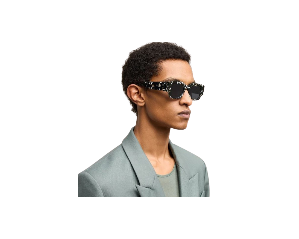 Lunettes de Soleil Ami UGL507