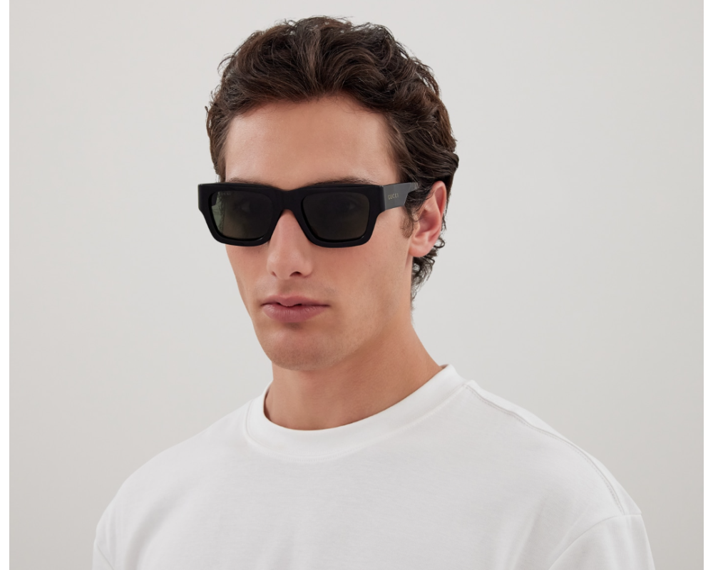 Lunettes de Soleil Gucci Lettering GG1668S