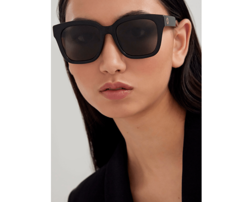 Gucci Logo Zonnebril GG1338SK