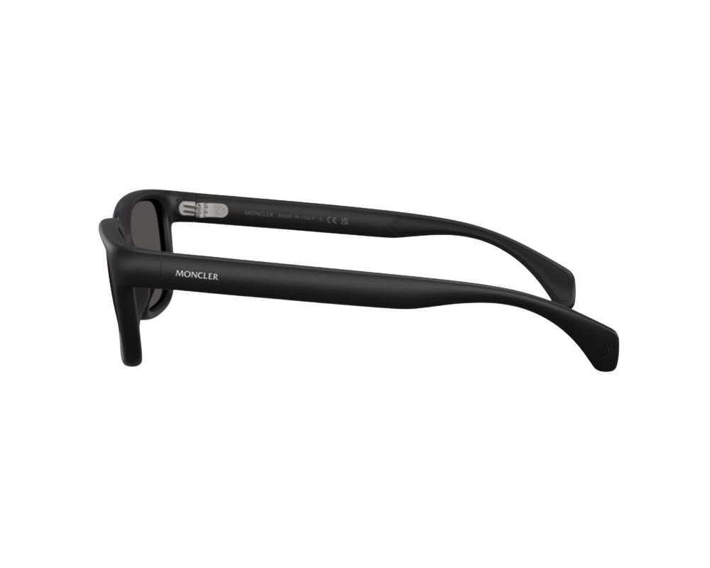 Moncler Slicka Sunglasses ME8002