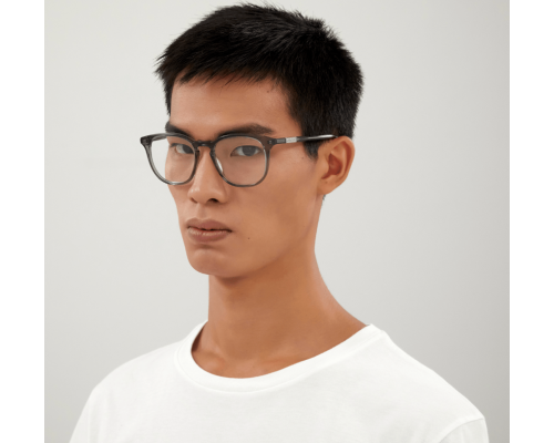 Gezichtsveld Gucci Logo GG1157O