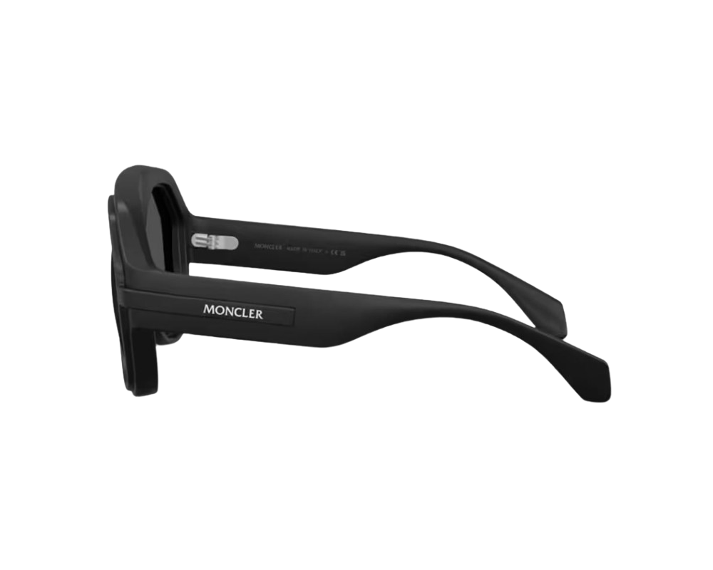 Lunettes de Soleil Moncler Fynder ME8012U