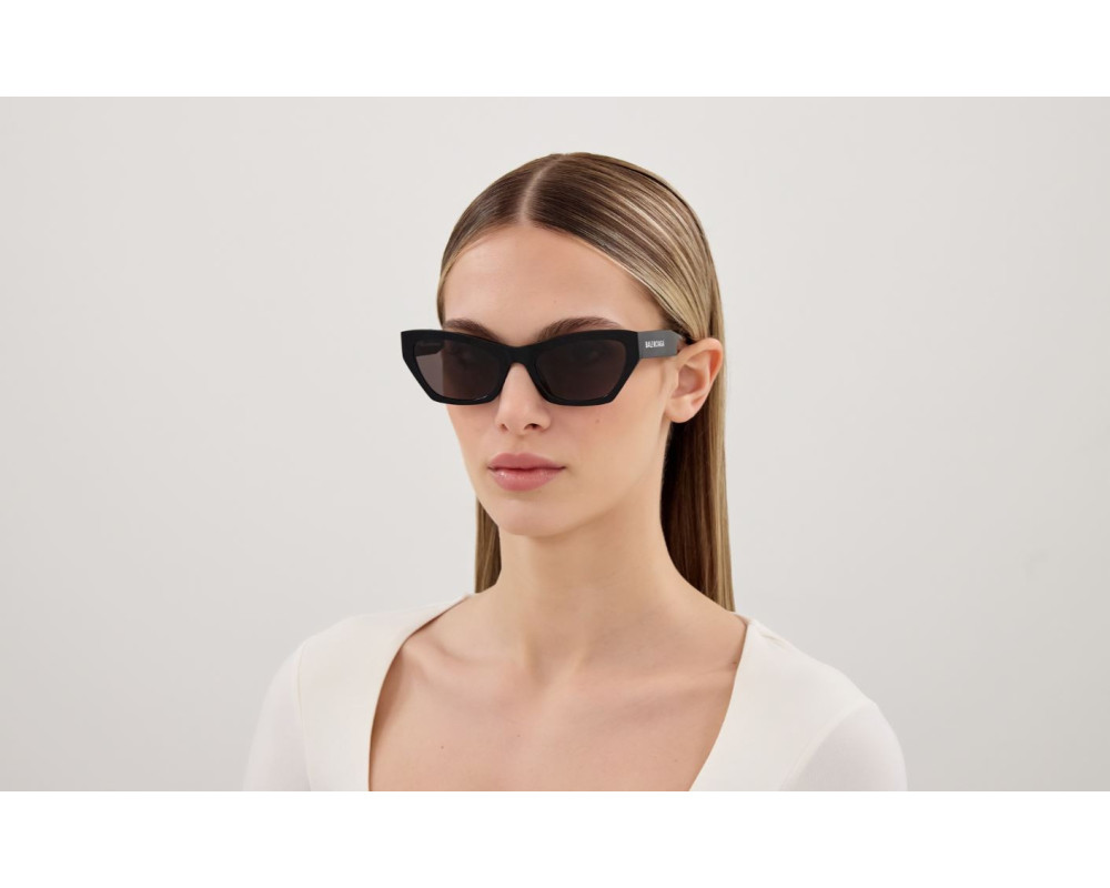 Balenciaga Alledaagse Zonnebril BB0447S