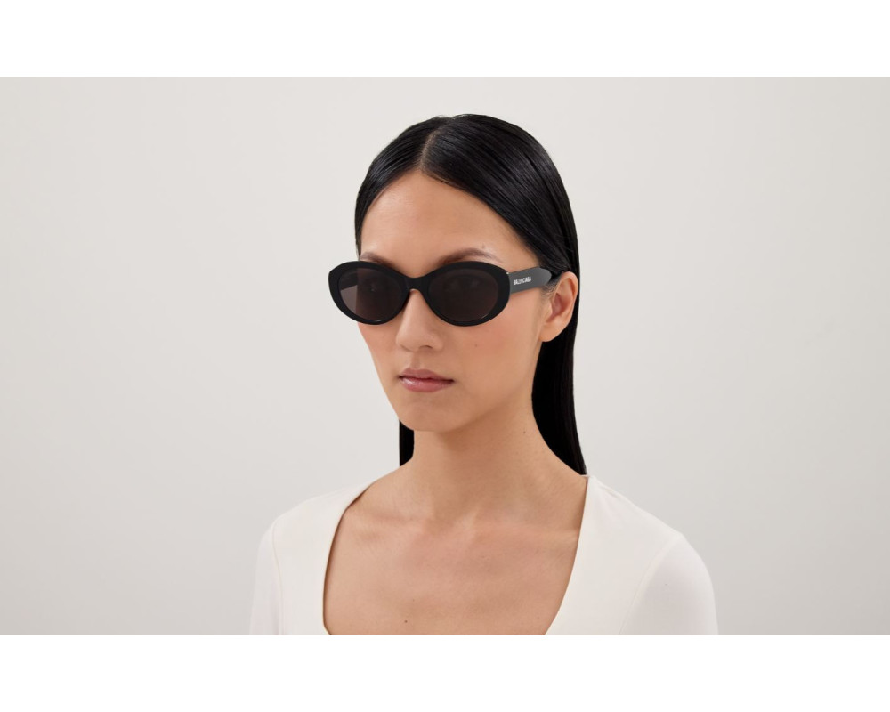 Balenciaga Alledaagse Zonnebril BB0446S