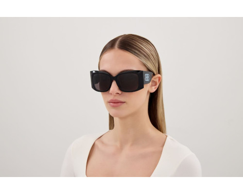 Balenciaga Alledaagse Zonnebril BB0443S
