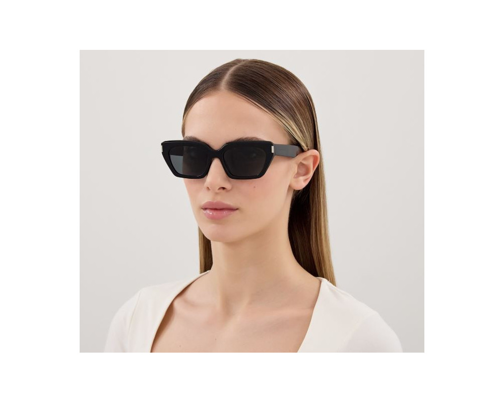 Lunettes de Soleil Saint Laurent Corner Angle SL 826 PAGE