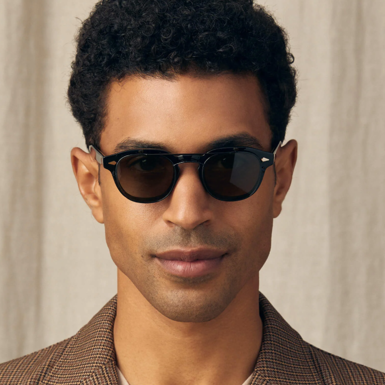 Moscot Fliptosh